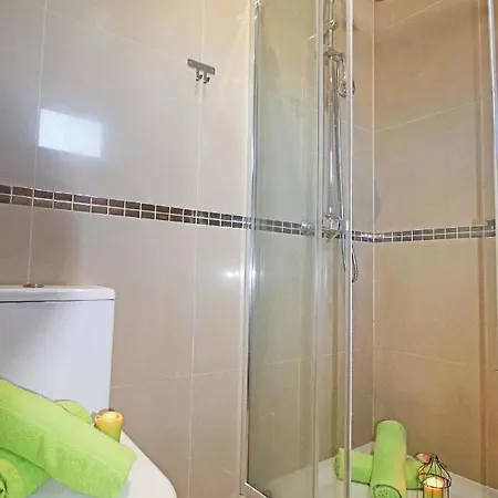 Krabi - Elegante Moradia Com Piscina Aquecivel - אלבופיירה