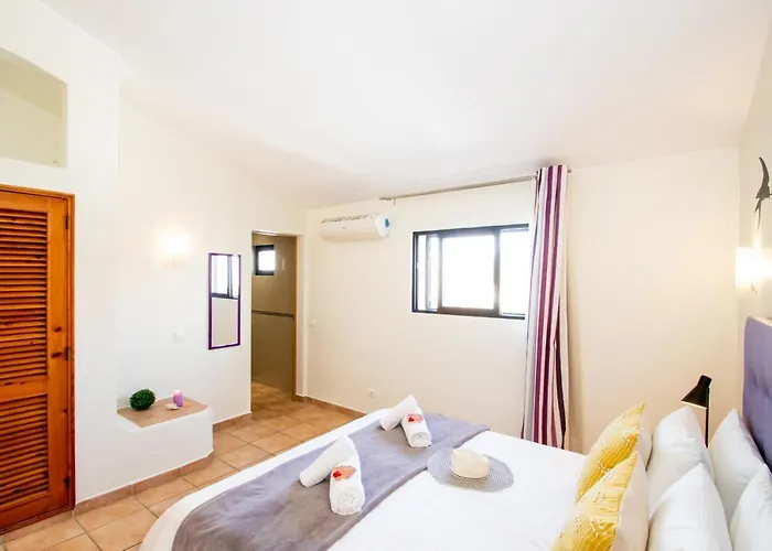 Villa Krabi By Algarve Vacation *