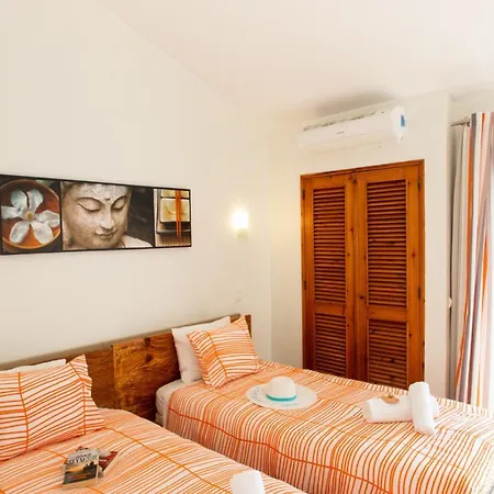 Krabi - Elegante Moradia Com Piscina Aquecivel - * Albufeira