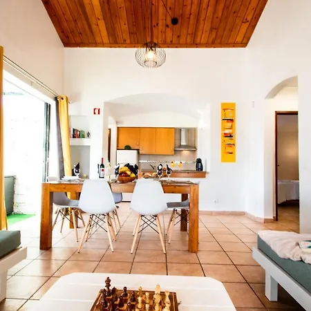 Villa Krabi - Elegante Moradia Com Piscina Aquecivel - Albufeira